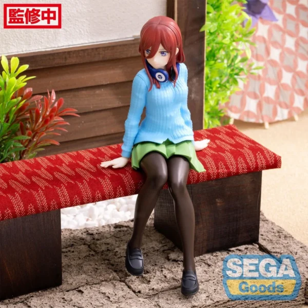 Sega Figures Specials Premium Perching: The Quintessential Quintuplets - Miku Nakano