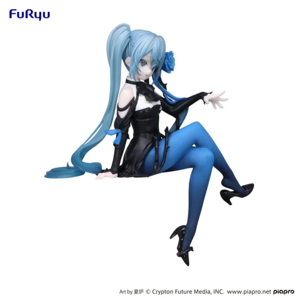 Furyu Figures Noodle Stopper: Hatsune Miku - Miku Blue Rose