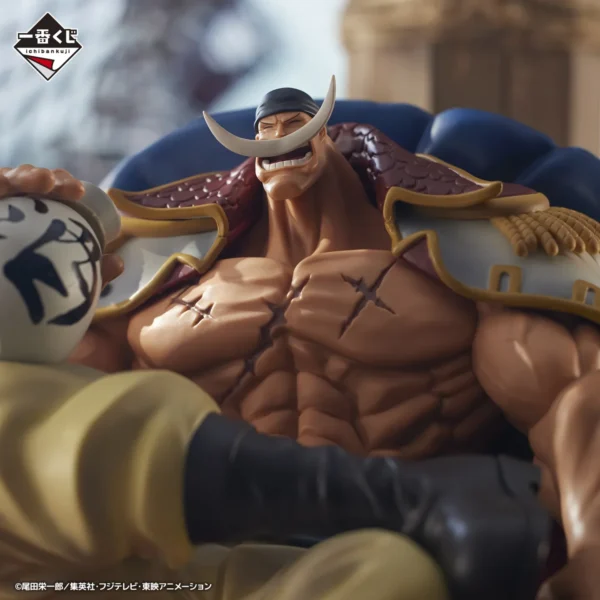 Bandai Ichibankuji: Piratas de Barbablanca One Piece - Padre e hijos - Premio A Edward Newgate MASTERLISE EXPIECE