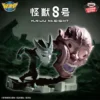 Banpresto World Collectable Figure: Kaiju No. 8 - Kaiju No. 8 golpeando a un monstruo araña.