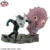 Banpresto World Collectable Figure: Kaiju No. 8 - Kaiju No. 8 golpeando a un monstruo araña.