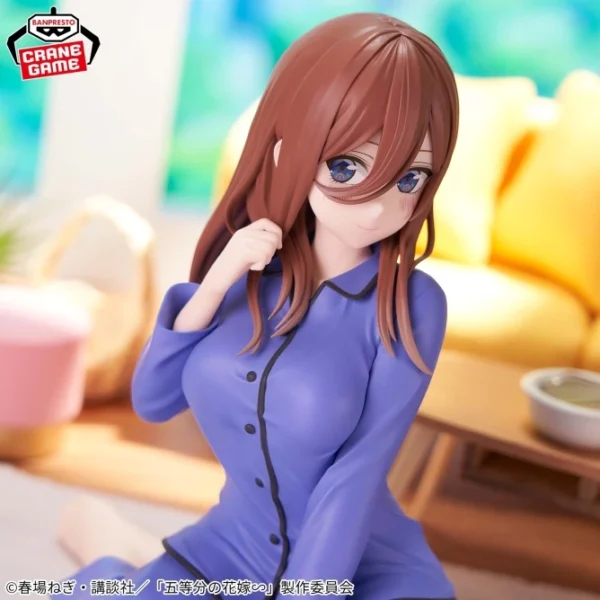 Banpresto línea Relax Time: The quintessential quintuplets - Miku Nakano
