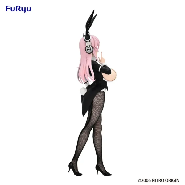 Furyu Bicute Bunnies Figures: Tailcoat - Super Sonico