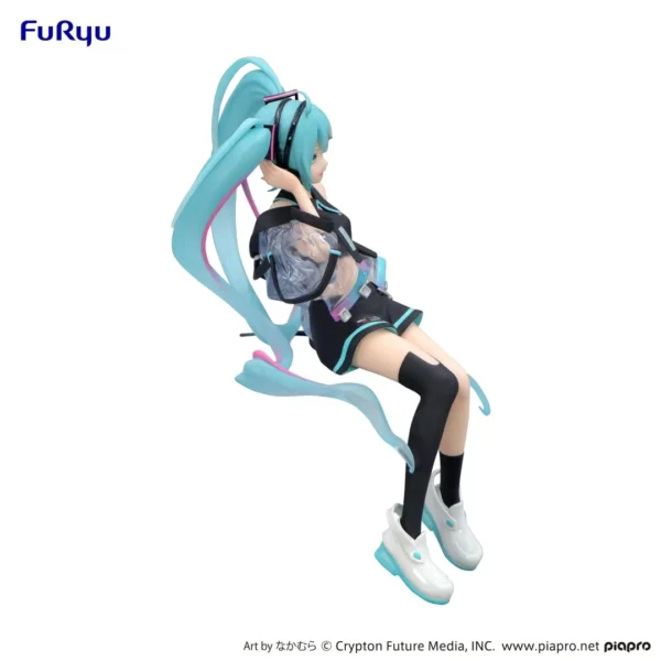 Furyu Noodle Stopper Figures: Hatsune Miku Neon Cyber