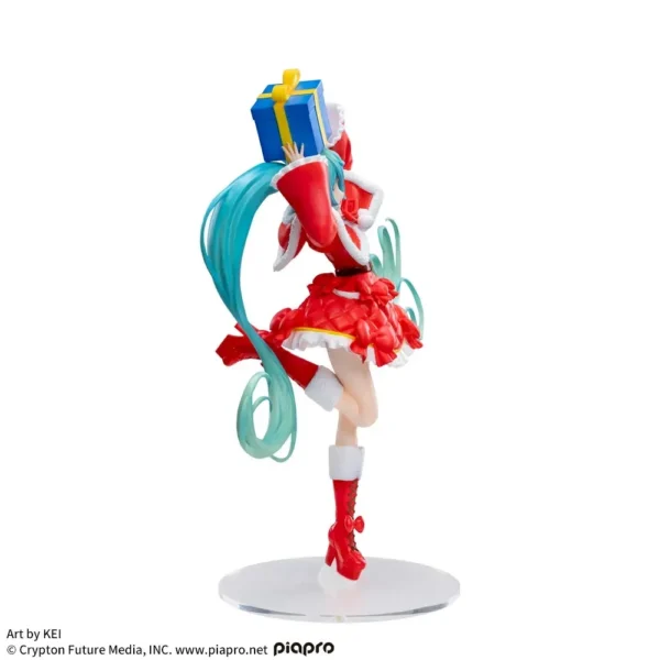 Sega Luminasta Figures: Hatsune Miku vestida con atuendo navideño