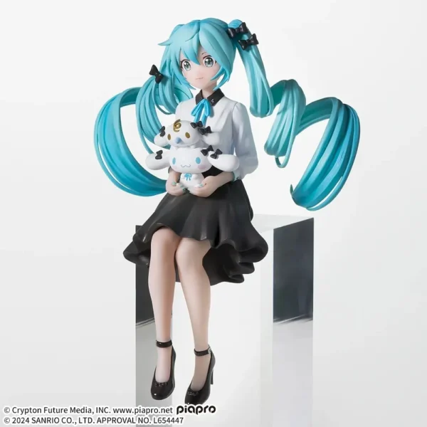 Sega Chokonose Figures: Hatsune Miku x Cinnamoroll