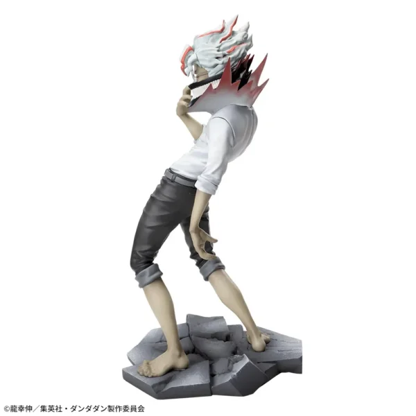 Sega Luminasta Figures: Dan Da Dan - Okarun (transformación).