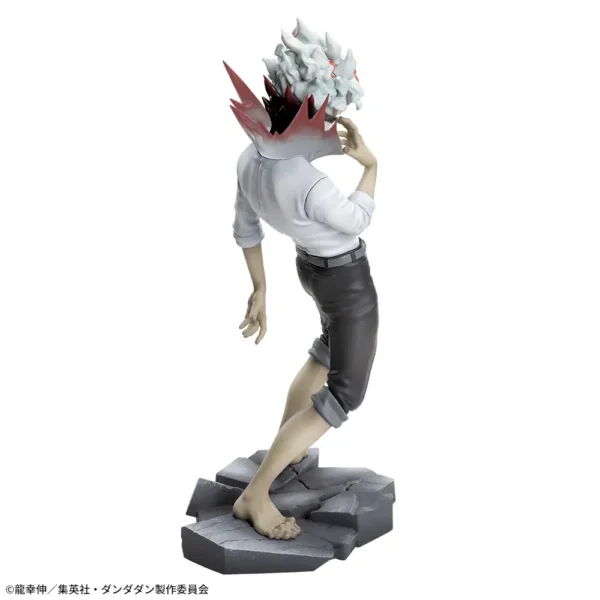Sega Luminasta Figures: Dan Da Dan - Okarun (transformación).