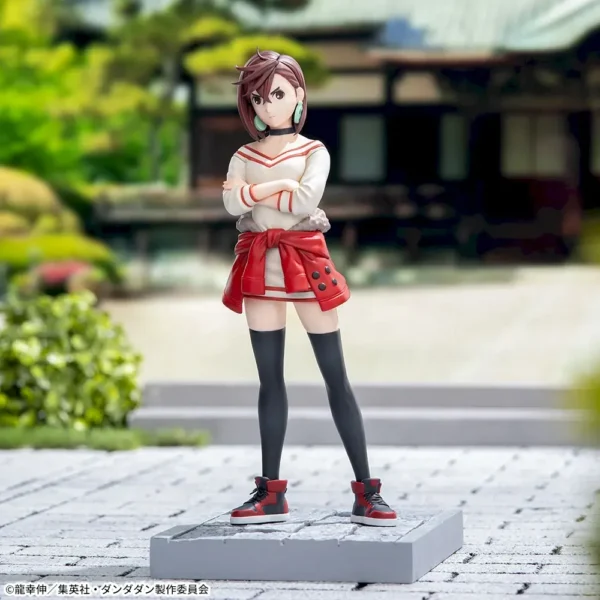 Sega Luminasta Figures: Dan Da Dan - Momo vestido de civil Ver.