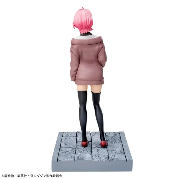 Sega Luminasta Figures: Dan Da Dan - Isla vestido de civil Ver.