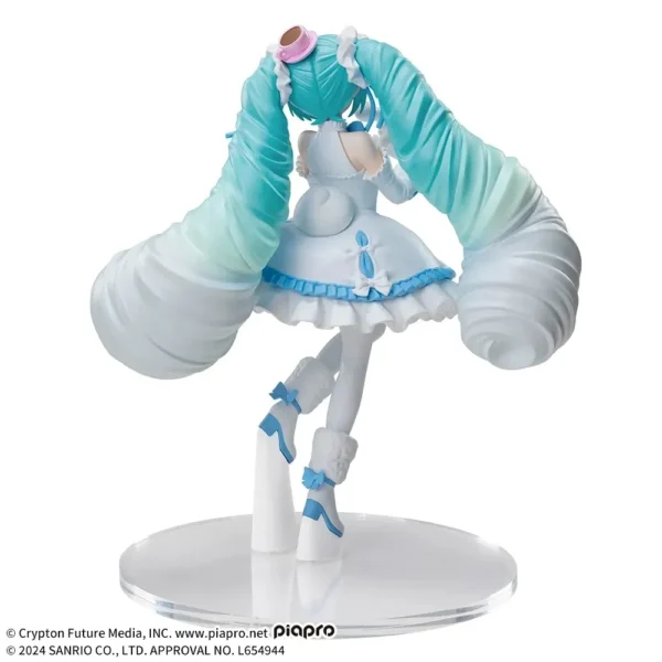 Sega Luminasta Figures: Hatsune Miku x Cinnamoroll Vestido blanco