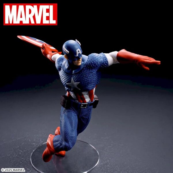 Sega Luminasta Figure: Marvel - Capitán América