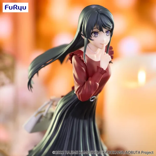 Furyu Trio-Try-iT Figures: Rascal Does Not Dream of a Bunny Girl Senpai - Mai Sakurajima Winter Outfit