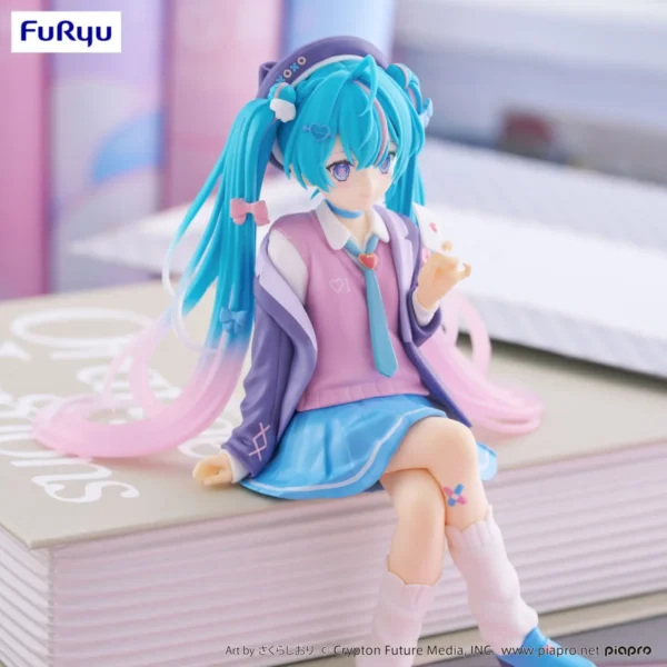 Furyu Noodle Stopper Figures: Hatsune Miku Love Blazer Navy Color ver