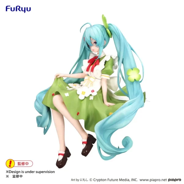 Furyu Noodle Stopper Figure: Hatsune Miku Flower Fairy Clover