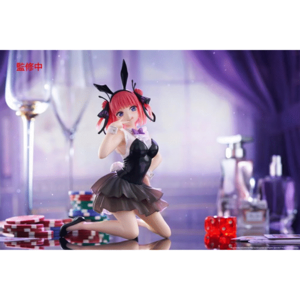 Taito Desktop Cute Figure: The Quintessential Quintuplets - Nino Nakano (Bunny Ver.)