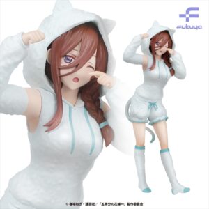 Fascinity Figure: The Quintessential Quintuplets - Miku Nakano: Cat Ears Hoodie