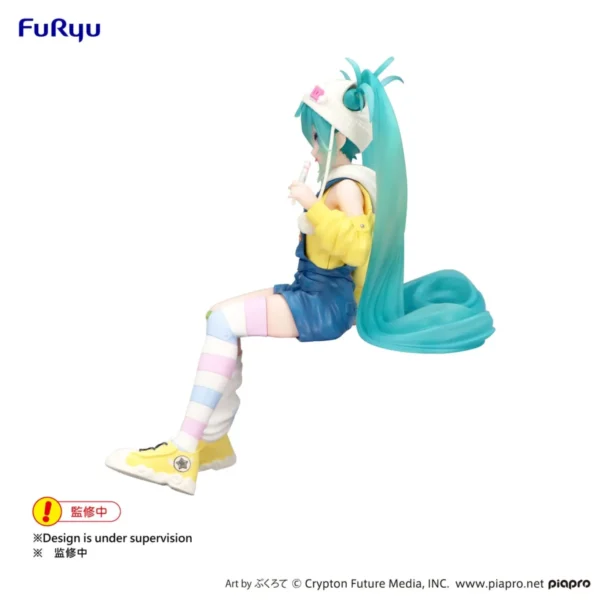 Furyu Noodle Stopper Figure: Hatsune Miku Lollipop