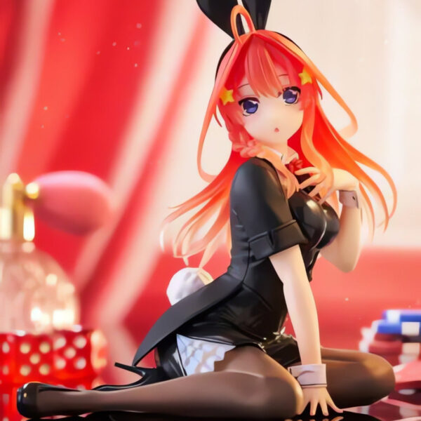 ‎Taito Desktop Cute Figure: The Quintessential Quintuplets - Itsuki Nakano (Bunny Ver.)