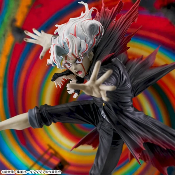 D122698_02 Sega FIGURIZMα Figure: Dan Da Dan - Okarun (Transformación).