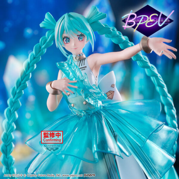 HatsuneMikuEvolveClearluxeEmeraldGemHatsuneMiku_3_1080x Banpresto: Hatsune Miku Evolve Clearluxe Emerald Gem Hatsune Miku