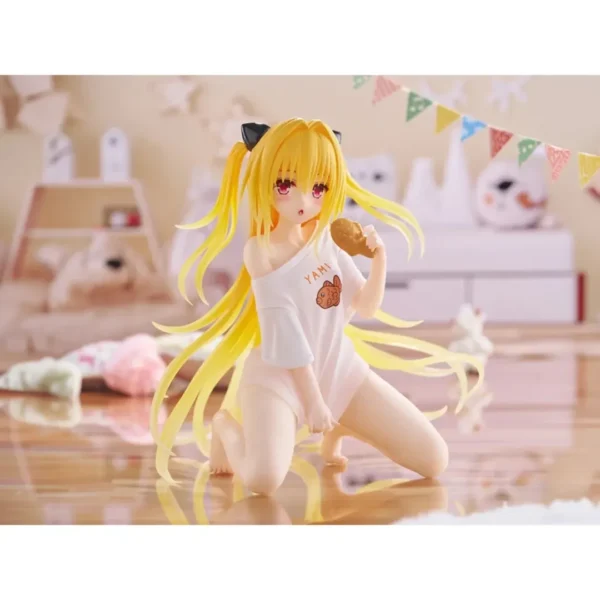 ‎Taito Desktop Cute Figure: To Love-Ru Darkness - Golden Darkness (Roomwear Ver.)