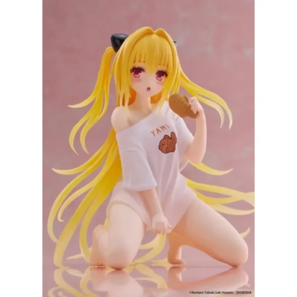 ‎Taito Desktop Cute Figure: To Love-Ru Darkness - Golden Darkness (Roomwear Ver.)