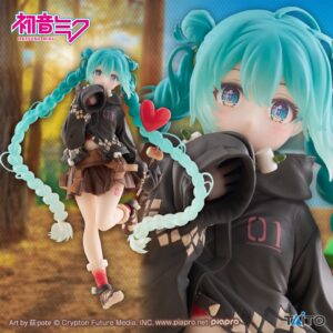 ‎Taito Prize Figure: Hatsune Miku Outdoor Fashion